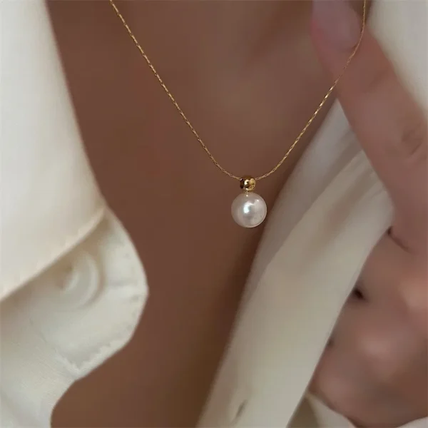 Bijoux-En-Gros-l-gant-Style-Simple-Rond-Acier-Au-Titane-Perles-Artificielles-Incruster-Pendentif Pendentif Élégant