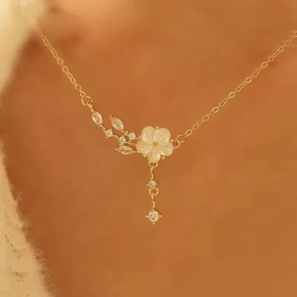 Le-Cuivre-Placage-Fleur-Pendentif Pendentif Fleur Élégante